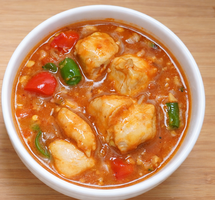Chicken in chilli sauce Chicken in Chilli Sauce - Image 1